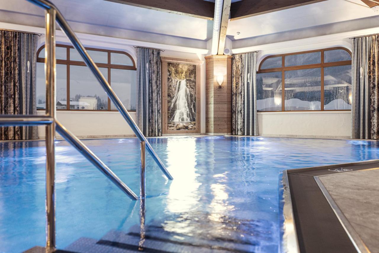 Hotel Riedl Кёссен Экстерьер фото