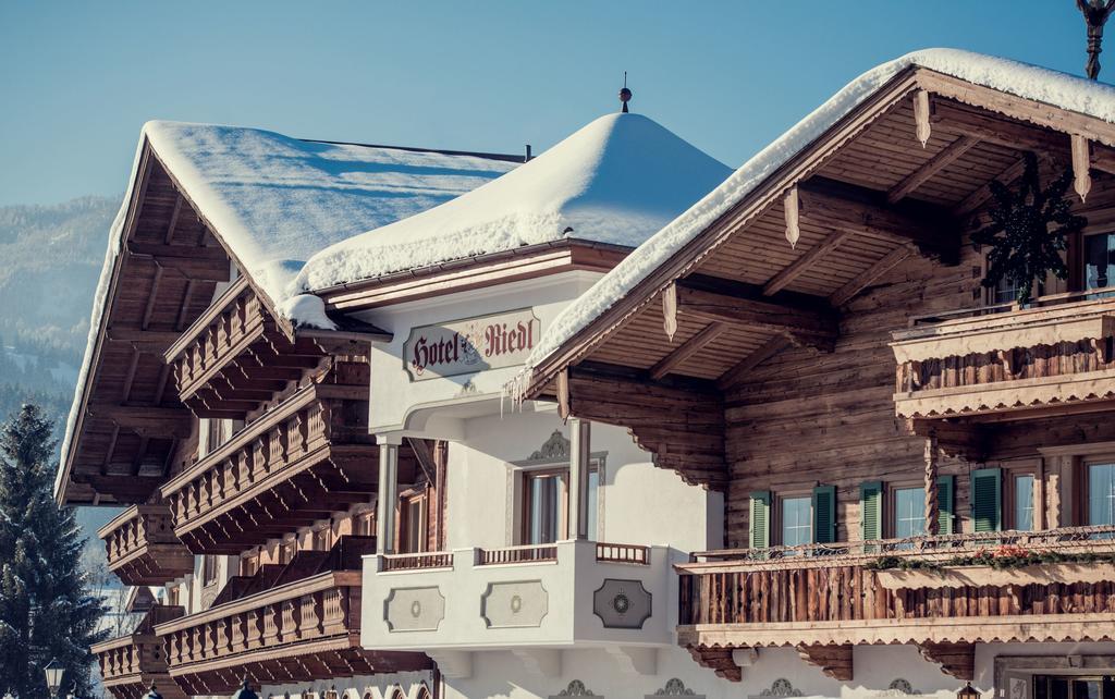 Hotel Riedl Кёссен Экстерьер фото