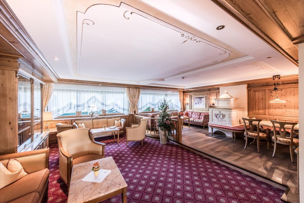 Hotel Riedl Кёссен Экстерьер фото