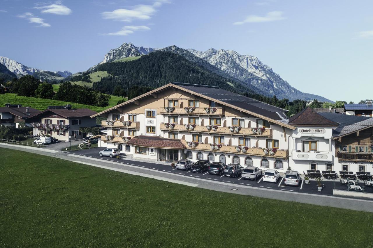 Hotel Riedl Кёссен Экстерьер фото