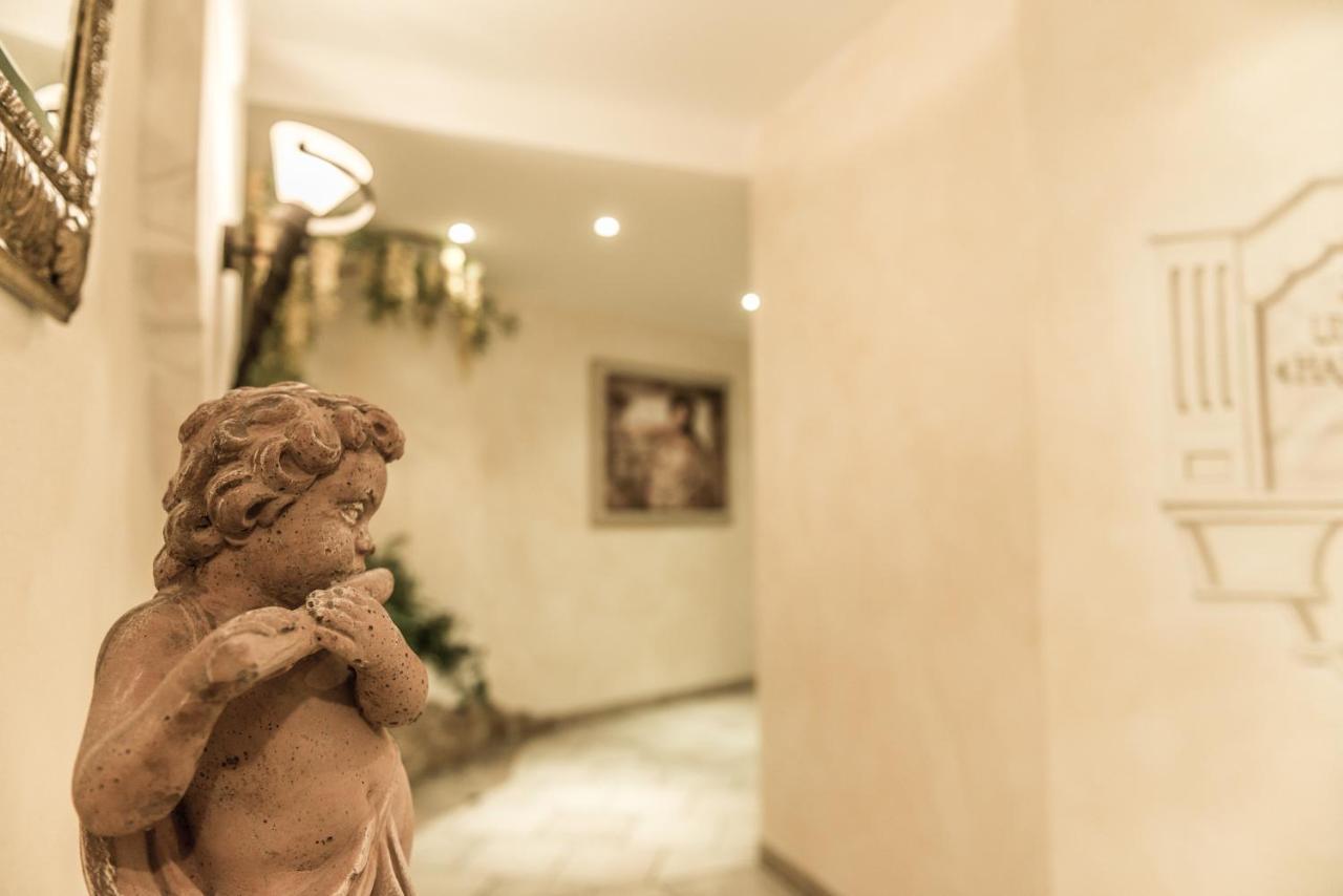 Hotel Riedl Кёссен Экстерьер фото
